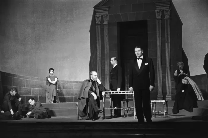 Framed Print : Antigone. George Relph and Laurence Olivier star in an Old Vic production Framed Print : Antigone. George Relph and Laurence Olivier star in an Old Vic production