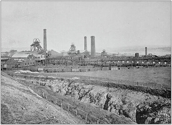 Antique black and white photograph of England and Wales: Hoyland Silkstone Collieries, Yorkshire