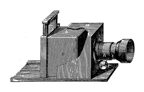 Antique illustration, physics principles and experiments, optics: Camera obscura