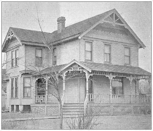 Antique photograph from Lawrence, Kansas, in 1898: Residential building, exterior
