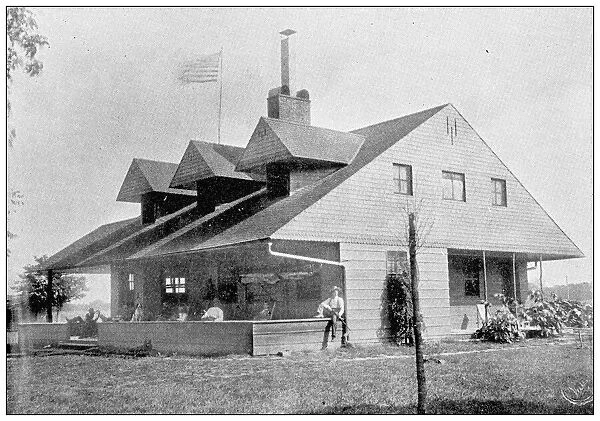 Antique photograph from Lawrence, Kansas, in 1898: Lake view club house