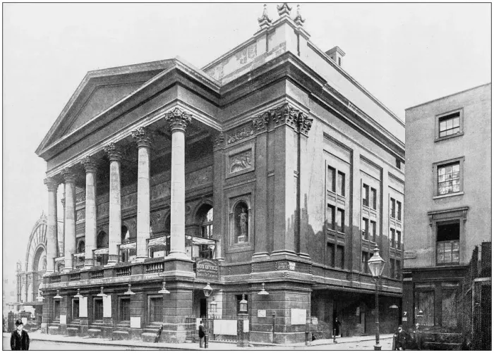 Framed Print : Antique photograph of London: Covent Garden Theatre Framed Print : Antique photograph of London: Covent Garden Theatre