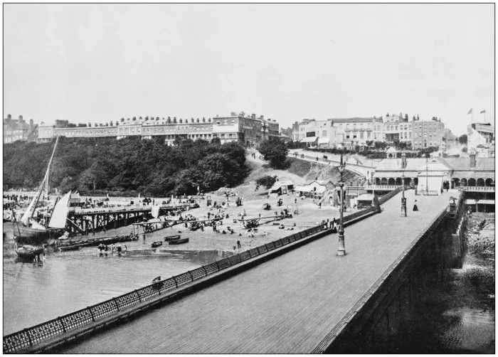 Framed Print : Antique photograph of seaside towns of Great Britain and Ireland: Southend Framed Print : Antique photograph of seaside towns of Great Britain and Ireland: Southend
