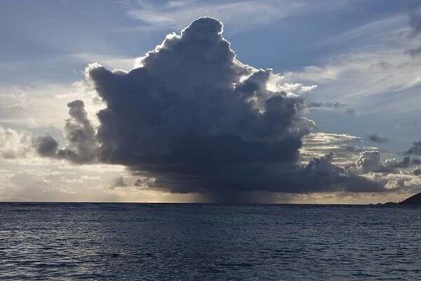 Approaching thunderstorm clouds, Seychelles, Africa, Indian Ocean