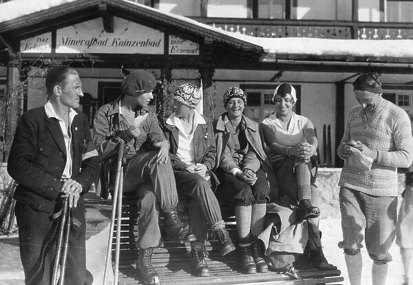 Apres Ski. circa 1927: Resting at the mineral baths after a skiing trip