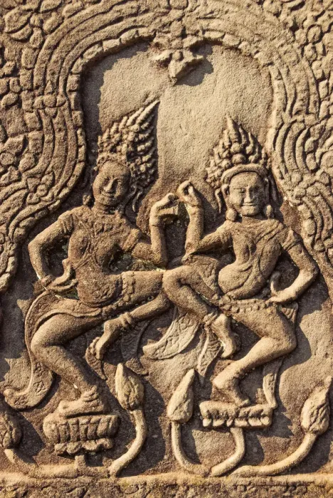 Framed Print : Apsara (Devata) bas relief sculpture, Angkor