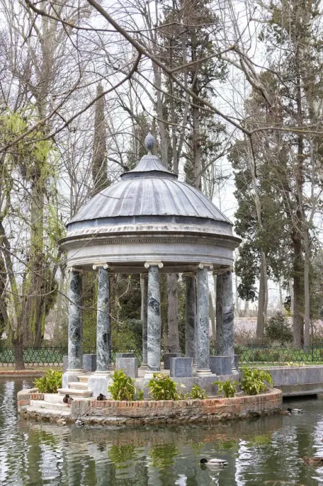 Framed Print : Aranjuez. Garden known as the Chinese within the garden of the Prince in Aranjuez Framed Print : Aranjuez. Garden known as the Chinese within the garden of the Prince in Aranjuez