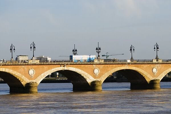 Arch bridge across a river, Pont De Pierre, Garonne River, Bordeaux, Aquitaine, France