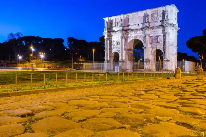 Framed Print : The Arch of Constantine at dawn in Rome, Italy Framed Print : The Arch of Constantine at dawn in Rome, Italy