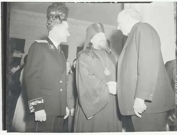Framed Print : Archbishop Alexei and Tom Connelly Shaking Hands Framed Print : Archbishop Alexei and Tom Connelly Shaking Hands