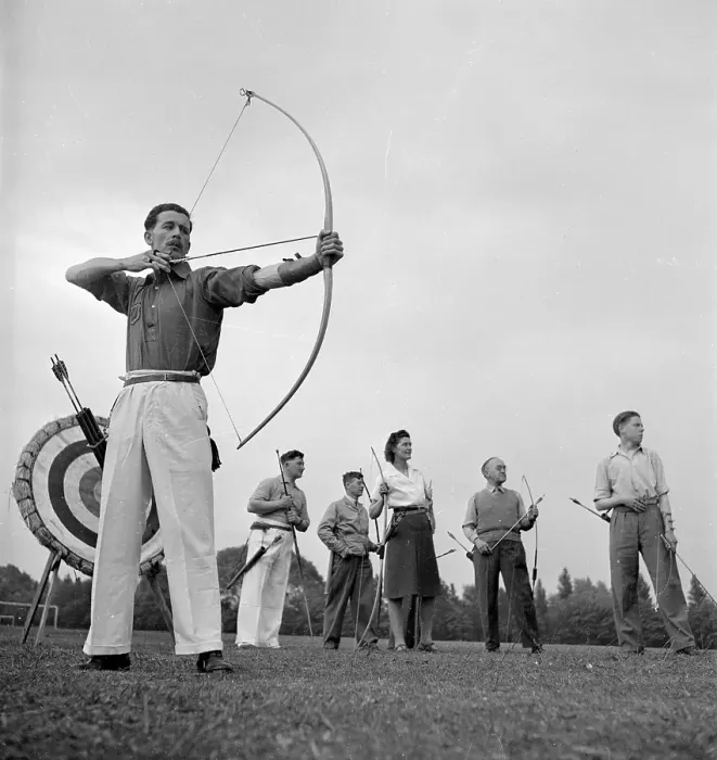 Framed Print : Archer Stance Framed Print : Archer Stance