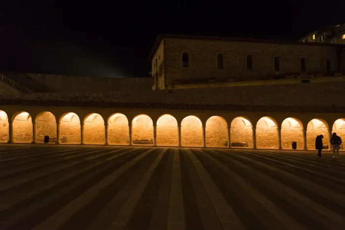 Framed Print : Arches along Piazza San Francesco at night leading to Basilica St. Francis of Assisi Framed Print : Arches along Piazza San Francesco at night leading to Basilica St. Francis of Assisi
