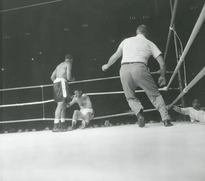 Framed Print : Archie Moore and Yvon Durelle in Boxing Action