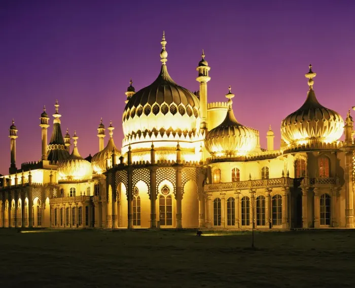 Framed Print : architectural detail, architecture, brighton, brighton pavilion, building, color image Framed Print : architectural detail, architecture, brighton, brighton pavilion, building, color image