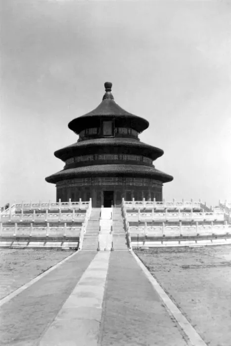 Framed Print : architecture, archival, black & white, building, c, copy space, historical, negative space Framed Print : architecture, archival, black & white, building, c, copy space, historical, negative space
