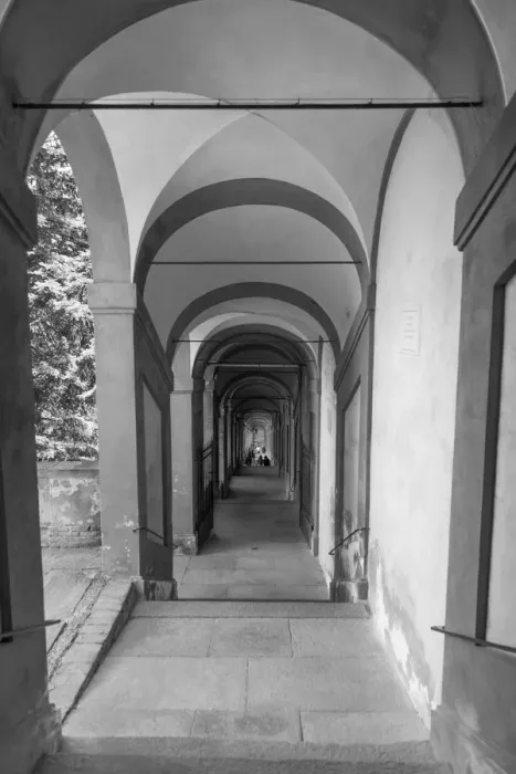 Framed Print : Archway. San Luca arcades in Bologna, Italy