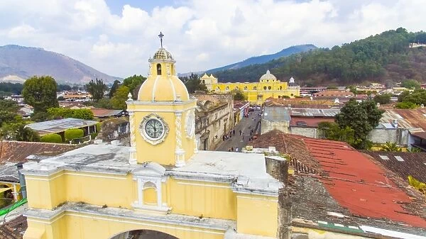 Arco de Santa Catalina (Santa Catalina Arch) in Antigua Guatemala, High angle view