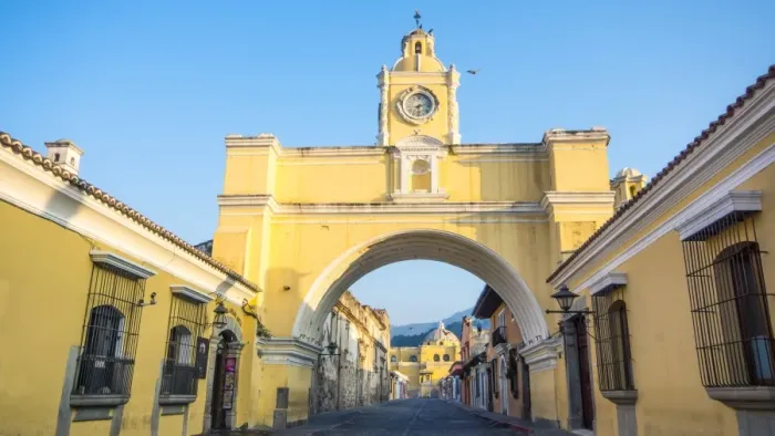 Framed Print : Arco de Santa Catalina (Santa Catalina Arch) at early morning in Antigua Guatemala Framed Print : Arco de Santa Catalina (Santa Catalina Arch) at early morning in Antigua Guatemala