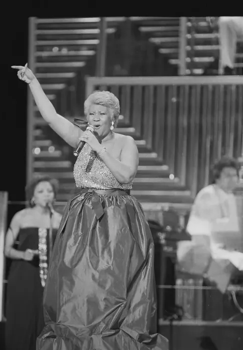 Framed Print : Aretha Franklin Singing Framed Print : Aretha Franklin Singing