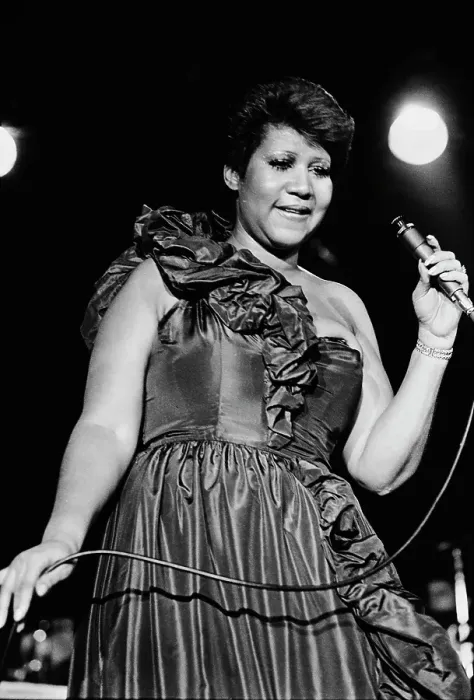 Framed Print : Aretha On Stage Framed Print : Aretha On Stage