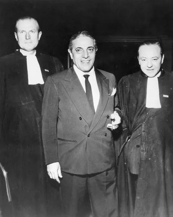 Framed Print : Aristotle Onassis with his Lawyers Framed Print : Aristotle Onassis with his Lawyers