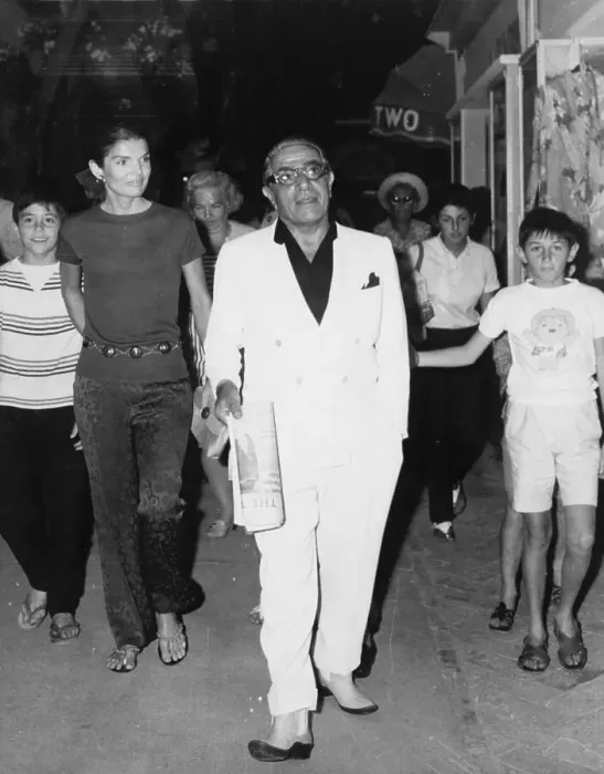 Framed Print : Aristotle Onassis With Wife Jacqueline Framed Print : Aristotle Onassis With Wife Jacqueline