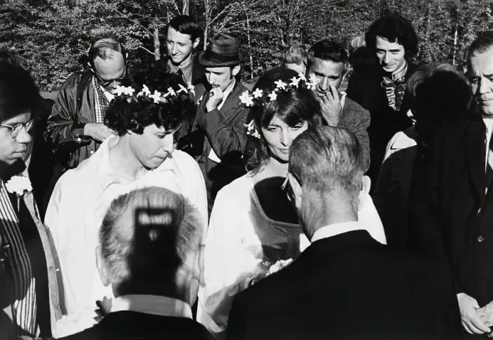 Framed Print : Arlo Guthrie Marrying Jackelyn Hyde