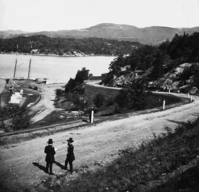 Framed Print : Army Men. 1859: Two officers of the US Army on a road near the USMA Framed Print : Army Men. 1859: Two officers of the US Army on a road near the USMA