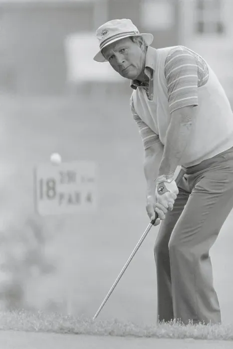 Framed Print : Arnold Palmer Chipping Golf Ball Framed Print : Arnold Palmer Chipping Golf Ball