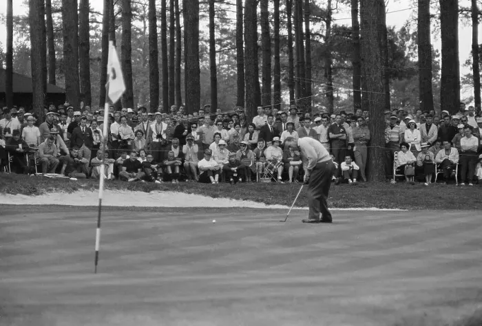 Framed Print : Arnold Palmer Putting on Green Framed Print : Arnold Palmer Putting on Green