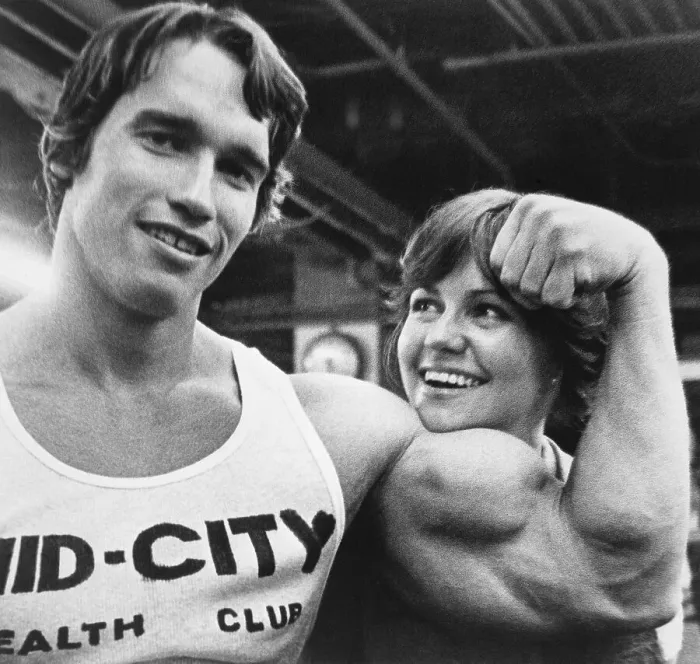 Framed Print : Arnold Schwarzenegger and Sally Field Framed Print : Arnold Schwarzenegger and Sally Field