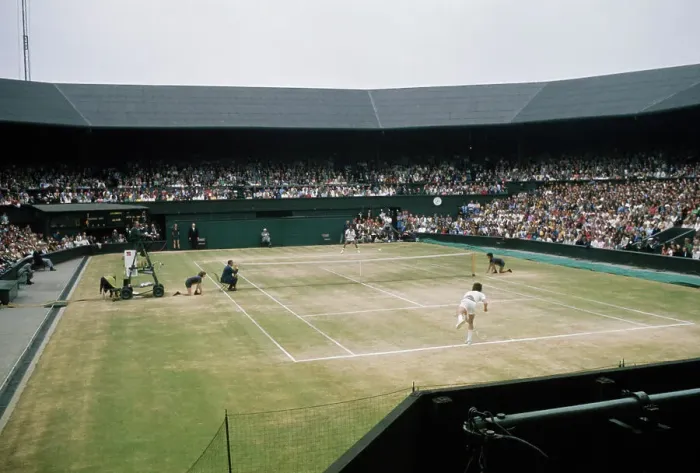 Framed Print : Arthur Ashe And Jimmy Connors At Wimbledon Framed Print : Arthur Ashe And Jimmy Connors At Wimbledon