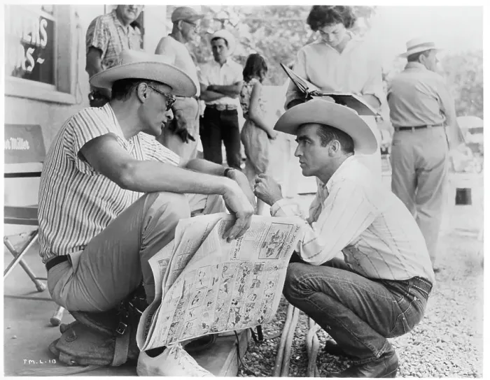 Framed Print : Arthur Miller And Montgomery Clift In The Misfits Framed Print : Arthur Miller And Montgomery Clift In The Misfits