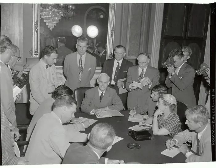 Framed Print : Arthur Watkins with Newsmen Framed Print : Arthur Watkins with Newsmen