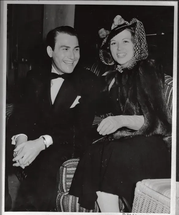 Framed Print : Artie Shaw Sitting with Eleanor Powell Framed Print : Artie Shaw Sitting with Eleanor Powell