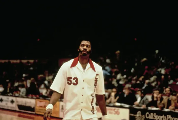 Framed Print : Artis Gilmore Framed Print : Artis Gilmore