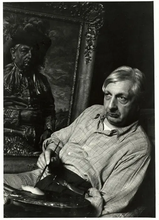 Framed Print : Artist Giorgio De Chirico with Palette near Painting Framed Print : Artist Giorgio De Chirico with Palette near Painting