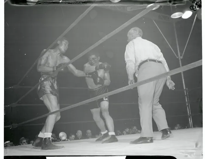 Framed Print : Arturo Godoy Bleeding During Fight Framed Print : Arturo Godoy Bleeding During Fight