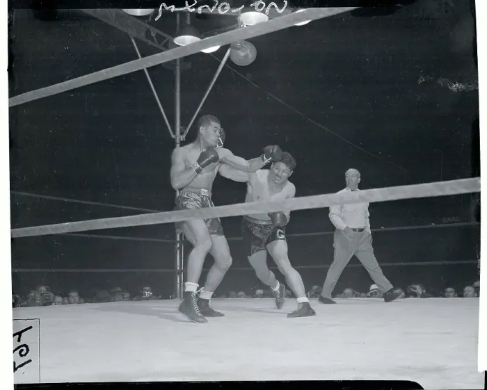 Framed Print : Arturo Godoy Punching Joe Louis Framed Print : Arturo Godoy Punching Joe Louis