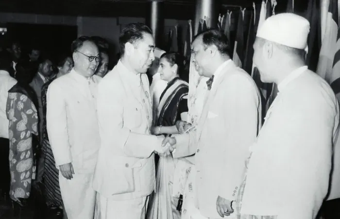Framed Print : Asian Leaders Shaking Hands