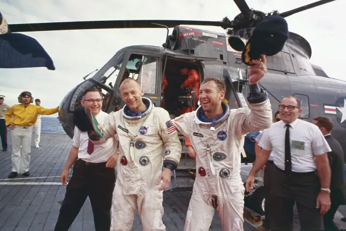 Framed Print : Astronauts James Lovell and Buzz Aldrin Waving Framed Print : Astronauts James Lovell and Buzz Aldrin Waving