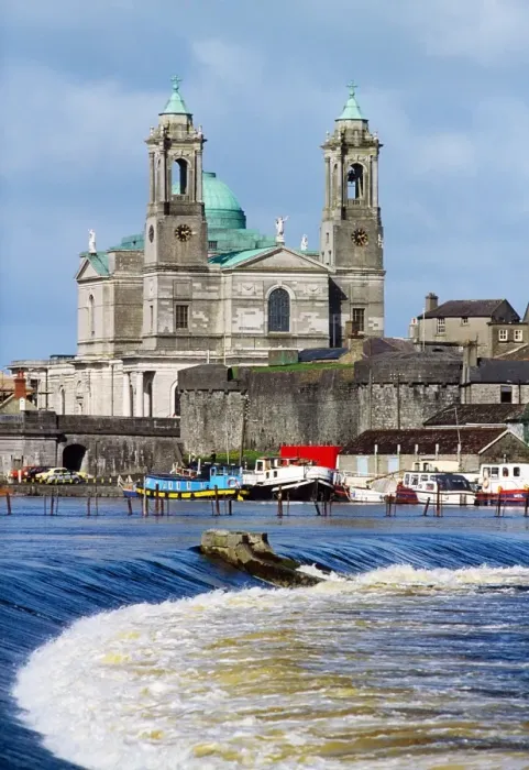Framed Print : Athlone, St Peter and Pauls Church and the River Shannon, Co Westmeath, Ireland Framed Print : Athlone, St Peter and Pauls Church and the River Shannon, Co Westmeath, Ireland