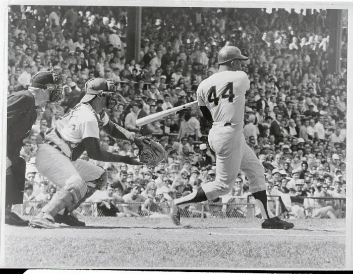 Framed Print : Atlanta Braves Hank Aaron at Bat Framed Print : Atlanta Braves Hank Aaron at Bat