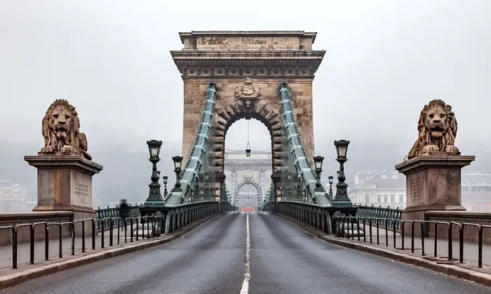 Framed Print : Atmospheric Chain Bridge Framed Print : Atmospheric Chain Bridge