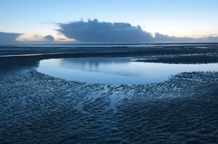 Framed Print : atmospheric, cloud, cloudy, coast, dim, evening light, evenings, exterior views, mudflat Framed Print : atmospheric, cloud, cloudy, coast, dim, evening light, evenings, exterior views, mudflat