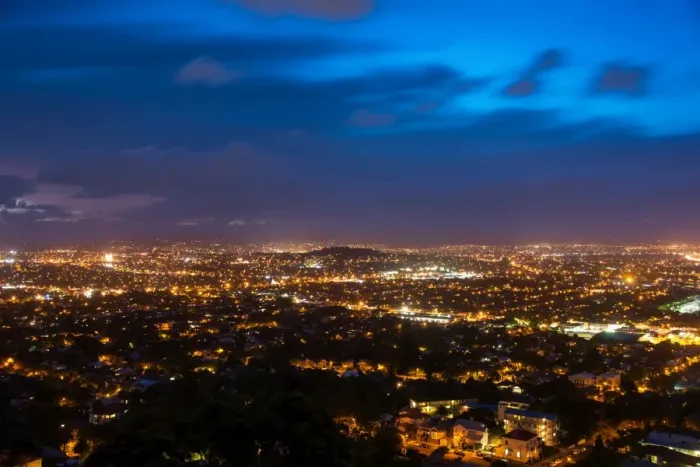 Framed Print : Auckland city at night