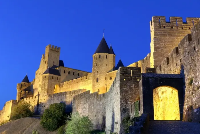 Framed Print : The Aude gate, Carcassonne, Languedoc-Roussillon, France Framed Print : The Aude gate, Carcassonne, Languedoc-Roussillon, France