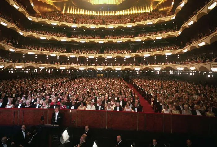 Framed Print : Audience in New Metropolitan Opera House Framed Print : Audience in New Metropolitan Opera House