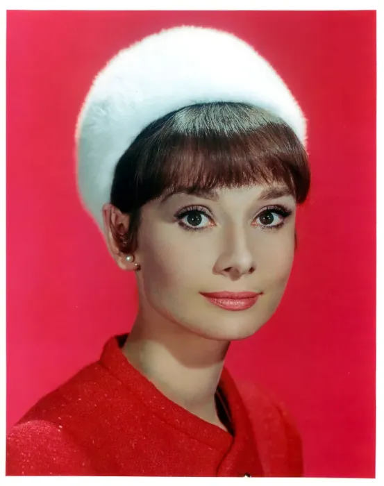 Framed Print : Audrey Hepburn