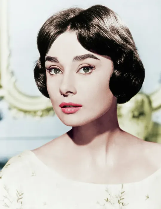 Framed Print : Audrey Hepburn Framed Print : Audrey Hepburn
